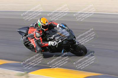 media/Nov-05-2022-SoCal Trackdays (Sat) [[f8d9b725ab]]/Turn 15 Inside (145pm)/